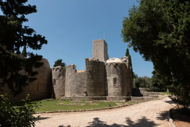 Lokrum samostanski-kompleks